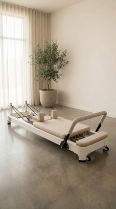 Queen 2.0 Studio Pilates Reformer